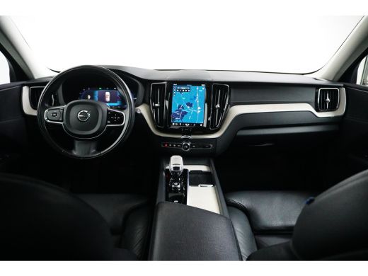 Volvo  XC60 2.0 T6 Plug-in hybrid AWD Inscription | Long Range | Trekhaak | PDC V+A 360 camera | Panoramadak ... ActivLease financial lease