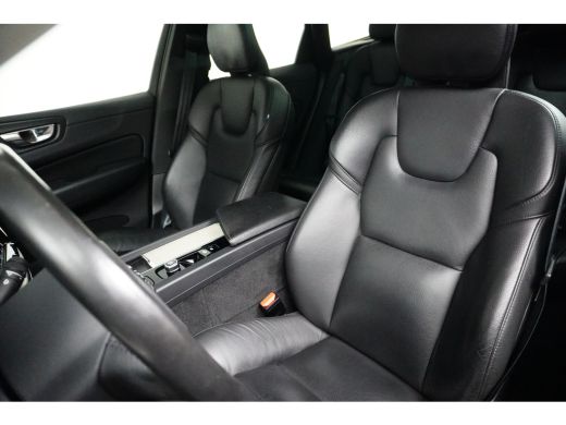 Volvo  XC60 2.0 T6 Plug-in hybrid AWD Inscription | Long Range | Trekhaak | PDC V+A 360 camera | Panoramadak ... ActivLease financial lease