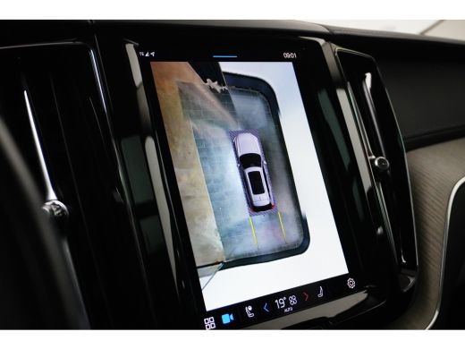 Volvo  XC60 2.0 T6 Plug-in hybrid AWD Inscription | Long Range | Trekhaak | PDC V+A 360 camera | Panoramadak ... ActivLease financial lease
