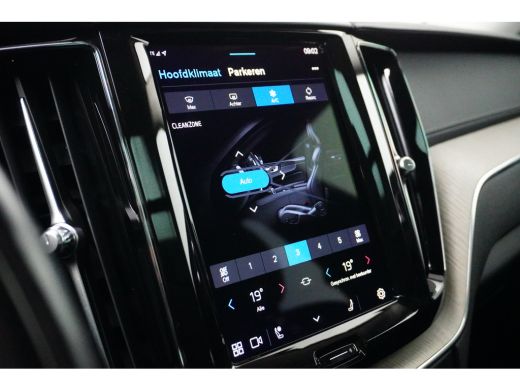 Volvo  XC60 2.0 T6 Plug-in hybrid AWD Inscription | Long Range | Trekhaak | PDC V+A 360 camera | Panoramadak ... ActivLease financial lease