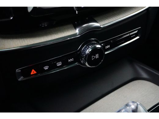 Volvo  XC60 2.0 T6 Plug-in hybrid AWD Inscription | Long Range | Trekhaak | PDC V+A 360 camera | Panoramadak ... ActivLease financial lease