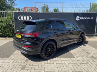 Audi Q4 e-tron 45 quattro Advanced edition 82 kWh | Assistentiepakket Plus | Zwart optiek | Comfortpakket/ 21 in...