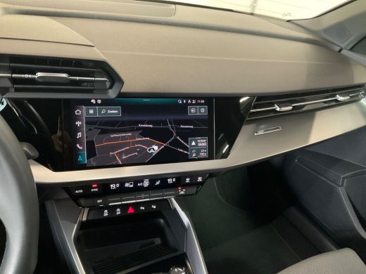 Audi A3 Sportback 30 TFSI Advanced edition 110PK | Parkeerhulp Plus | Zwart optiek pakket | Fabrieksgaran... ActivLease financial lease