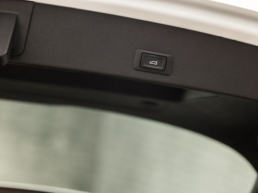 Audi Q2 35 TFSI S-Line Sport 150Pk Automaat (SCHUIFDAK, VIRTUAL COCKPIT, GROOT NAVI, GETINT GLAS, ADAPTIV... ActivLease financial lease