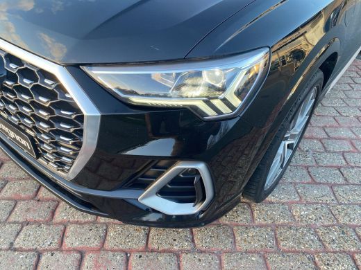 Audi Q3 45 TFSI e S Edition | Leder | Led | Camera ActivLease financial lease