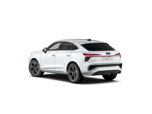 Audi Q3 S edition | Adaptive cruise control | Audi sound system | Cruise control ActivLease financial lease