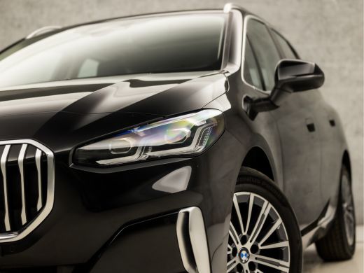 BMW 2 Serie Active Tourer 218i Sportline Automaat (PANORAMADAK, LIVE COCKPIT PLUS, APPLE CARPLAY, HARMAN/KARD... ActivLease financial lease