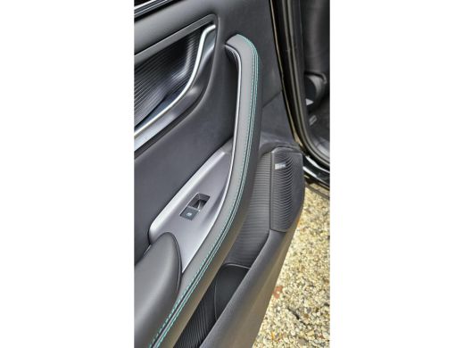 BYD SEAL U 1.5 DM-i FWD Boost  Plug-in Hybrid Luxe uitvoering diverse kleuren op voorraad direct leverbaar ActivLease financial lease