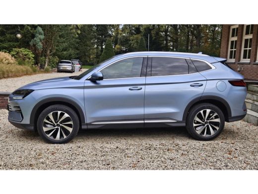 BYD SEAL U 1.5 DM-i FWD Boost  Plug-in Hybrid Luxe uitvoering diverse kleuren op voorraad direct leverbaar ActivLease financial lease