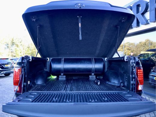 Dodge Ram 1500 1500 5.7 V8 4x4 SPORT BLACK EDITION LPG G3 ActivLease financial lease