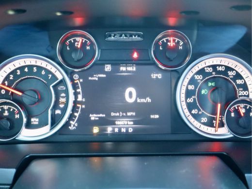 Dodge Ram 1500 1500 5.7 V8 4x4 SPORT BLACK EDITION LPG G3 ActivLease financial lease