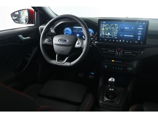 Ford Focus 1.0 EcoBoost Hybrid ST Line X Pano dak | Adaptieve Cruise | Sync 4 | Elektris. kofferklep | Full ... ActivLease financial lease