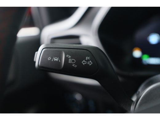 Ford Focus 1.0 EcoBoost Hybrid ST Line X Pano dak | Adaptieve Cruise | Sync 4 | Elektris. kofferklep | Full ... ActivLease financial lease