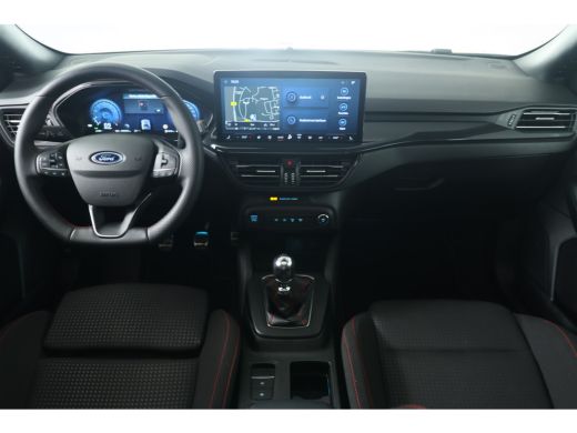 Ford Focus 1.0 EcoBoost Hybrid ST Line X Pano dak | Adaptieve Cruise | Sync 4 | Elektris. kofferklep | Full ... ActivLease financial lease