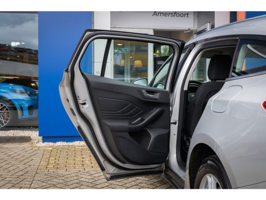 Ford Focus 1.0 EcoBoost Hybrid Trend Edition Business | Achteruitrijcamera | Apple Carplay/Android Auto | Na... ActivLease financial lease