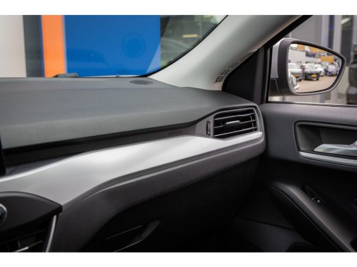 Ford Focus 1.0 EcoBoost Hybrid Trend Edition Business | Achteruitrijcamera | Apple Carplay/Android Auto | Na... ActivLease financial lease