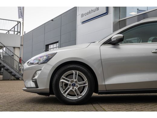 Ford Focus 1.0 EcoBoost Hybrid Trend Edition Business | Achteruitrijcamera | Apple Carplay/Android Auto | Na... ActivLease financial lease