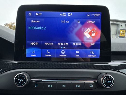 Ford Focus 1.5 150PK ST Line X Business AUTOMAAT | STOEL-, STUUR- EN VOORRUITVERWARMING| NAVIGATIE| CAMERA| ... ActivLease financial lease