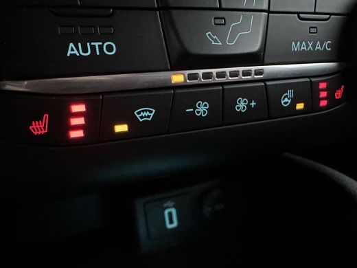 Ford Focus 1.5 150PK ST Line X Business AUTOMAAT | STOEL-, STUUR- EN VOORRUITVERWARMING| NAVIGATIE| CAMERA| ... ActivLease financial lease