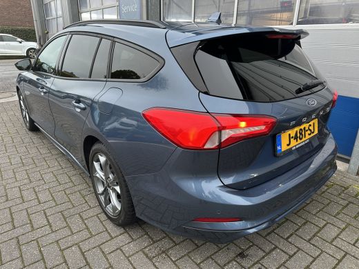 Ford Focus 1.5 150PK ST Line X Business AUTOMAAT | STOEL-, STUUR- EN VOORRUITVERWARMING| NAVIGATIE| CAMERA| ... ActivLease financial lease