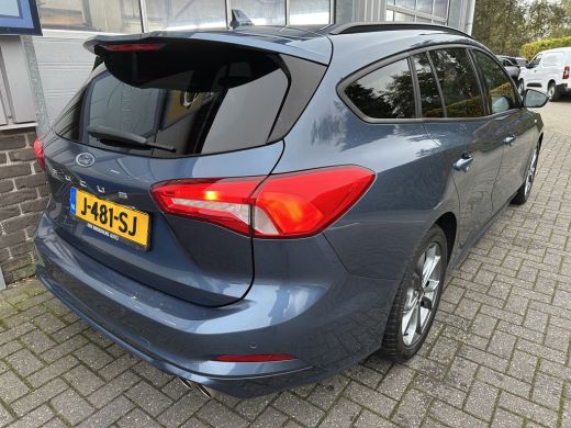 Ford Focus 1.5 150PK ST Line X Business AUTOMAAT | STOEL-, STUUR- EN VOORRUITVERWARMING| NAVIGATIE| CAMERA| ... ActivLease financial lease