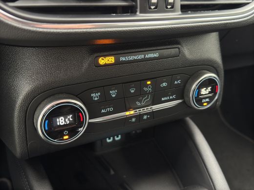 Ford Focus Wagon 1.0 Hybrid Titanium X | Camera | Adap. Cruise | Virtual | Apple Carplay | Elek. Klep ActivLease financial lease