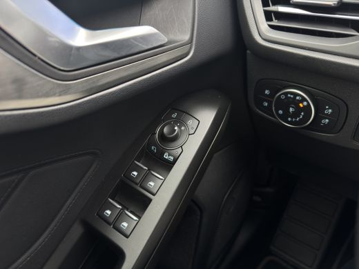 Ford Focus Wagon 1.0 Hybrid Titanium X | Camera | Adap. Cruise | Virtual | Apple Carplay | Elek. Klep ActivLease financial lease