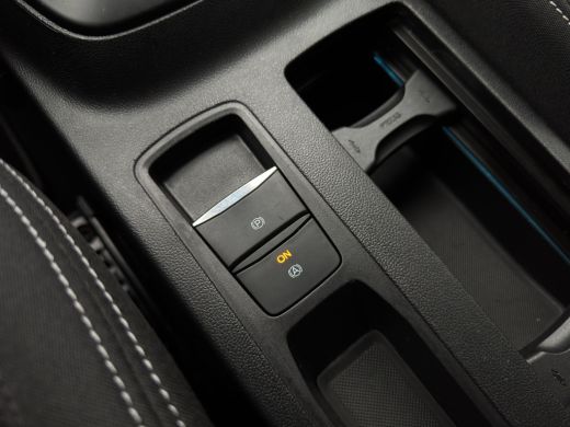 Ford Focus Wagon 1.0 Hybrid Titanium X | Camera | Adap. Cruise | Virtual | Apple Carplay | Elek. Klep ActivLease financial lease