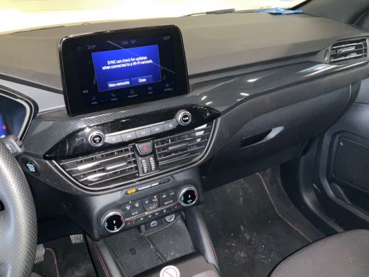 Ford Kuga 2.5 PHEV ST-Line | NL-AUTO! | 1 EIGENAAR | WINTERPACK | CAMERA | PARK SENS V+A | LED | NAVI | CLI... ActivLease financial lease