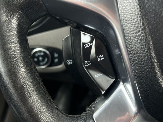 Ford Transit Connect 1.5 EcoBlue 100 PK / L2H1 / 1e EIG. / 59.158 KM !! / TREKHAAK / 2x SCHUIFDEUR / 3-ZITS / AIRCO / ... ActivLease financial lease