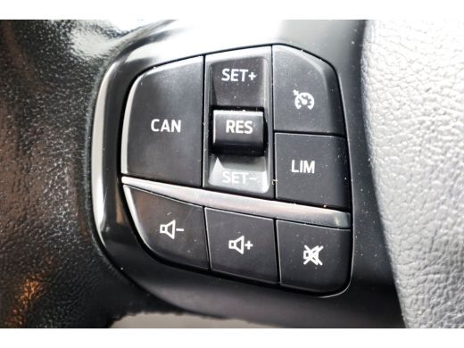 Ford Transit Custom 2.0 TDCI 130pk E6 L2H1 Trend D.C. 2x Schuifdeur/Airco/Navi 10-2018 ActivLease financial lease