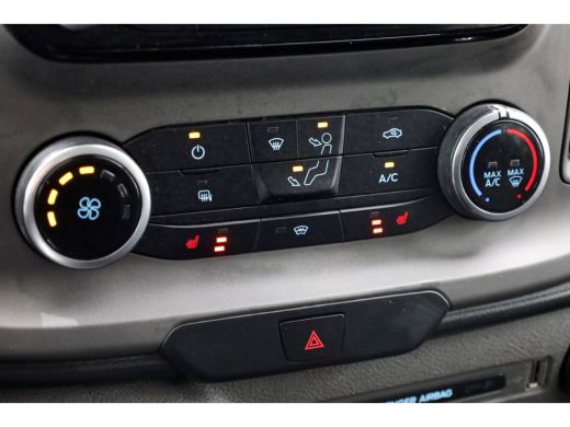 Ford Transit Custom 2.0 TDCI 130pk E6 L2H1 Trend D.C. 2x Schuifdeur/Airco/Navi 10-2018 ActivLease financial lease