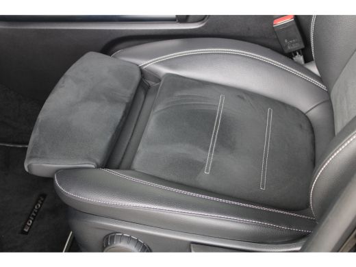 Mercedes-Benz B-Klasse 250 e Premium Plus | AMG - Line | Cruise control | Climate control | Camera | LED matrix | ActivLease financial lease