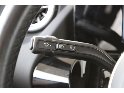 Mercedes-Benz B-Klasse 250 e Premium Plus | AMG - Line | Cruise control | Climate control | Camera | LED matrix | ActivLease financial lease