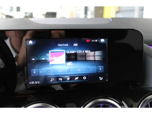 Mercedes-Benz B-Klasse 250 e Premium Plus | AMG - Line | Cruise control | Climate control | Camera | LED matrix | ActivLease financial lease