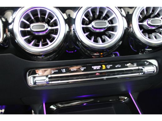 Mercedes-Benz B-Klasse 250 e Premium Plus | AMG - Line | Cruise control | Climate control | Camera | LED matrix | ActivLease financial lease