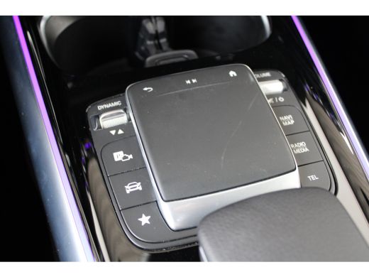 Mercedes-Benz B-Klasse 250 e Premium Plus | AMG - Line | Cruise control | Climate control | Camera | LED matrix | ActivLease financial lease