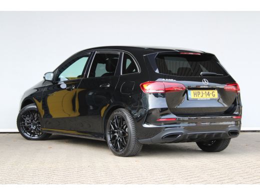 Mercedes-Benz B-Klasse 250 e Premium Plus | AMG - Line | Cruise control | Climate control | Camera | LED matrix | ActivLease financial lease