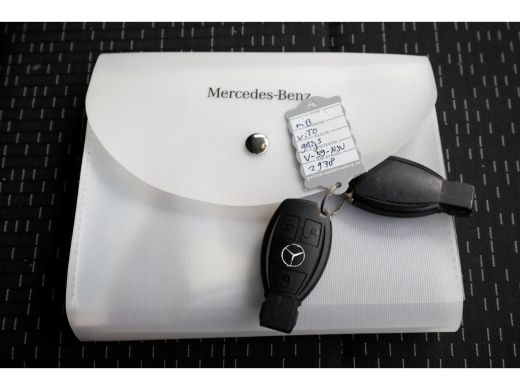 Mercedes-Benz Vito CDI 136pk Compact 9G Automaat 2x Schuifdeur/LED/Camera/Inrichting 07-2022 ActivLease financial lease