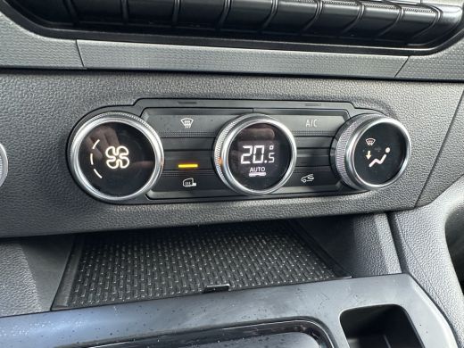 Nissan Townstar N-Connecta TEKNA L2H1 / 45 kWh / 100% Elektrisch / Fabrieksgarantie / 2.701 km / Camera / ECC / C... ActivLease financial lease