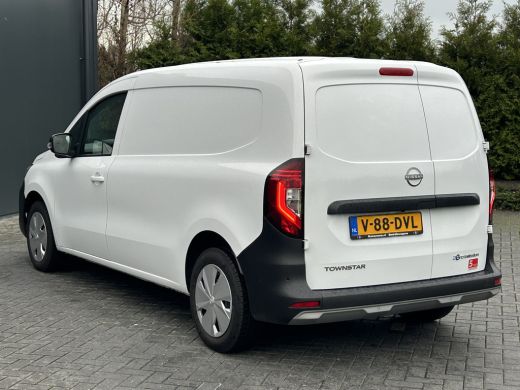 Nissan Townstar N-Connecta TEKNA L2H1 / 45 kWh / 100% Elektrisch / Fabrieksgarantie / 2.701 km / Camera / ECC / C... ActivLease financial lease