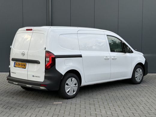 Nissan Townstar N-Connecta TEKNA L2H1 / 45 kWh / 100% Elektrisch / Fabrieksgarantie / 6.477 km / Camera / ECC / C... ActivLease financial lease