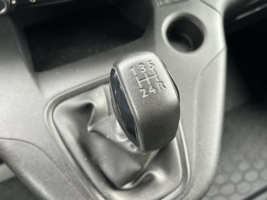 Opel Combo 1.5D 102 PK / L2H1 / 22.719 KM !! / 1e EIG. / INRICHTING / AIRCO / CRUISE / NAVI / APPLE CARPLAY ... ActivLease financial lease