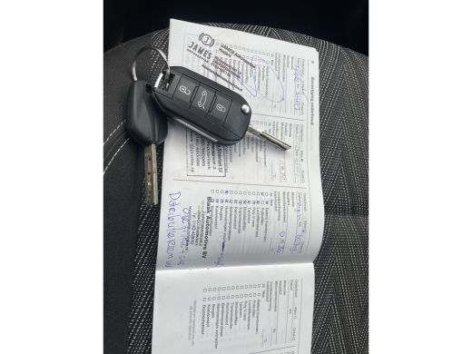 Opel Crossland X 1.2 110PK Turbo EDITION PDC/CAMERA/CARPLAY ActivLease financial lease