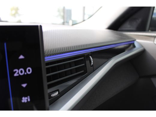 Opel Grandland GS | Draadloze telefoonlader (Inductie) | Elektronische klimaatregeling met twee zones | LED dagr... ActivLease financial lease