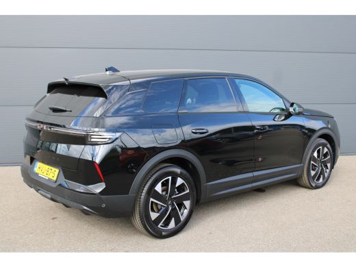 Opel Grandland GS | Draadloze telefoonlader (Inductie) | Elektronische klimaatregeling met twee zones | LED dagr... ActivLease financial lease