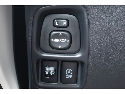 Peugeot 108 1.0 e-VTi Style | Bluetooth | Centrale Vergrendeling | Airco | LED | Getint Glas | | Bluetooth | ... ActivLease financial lease