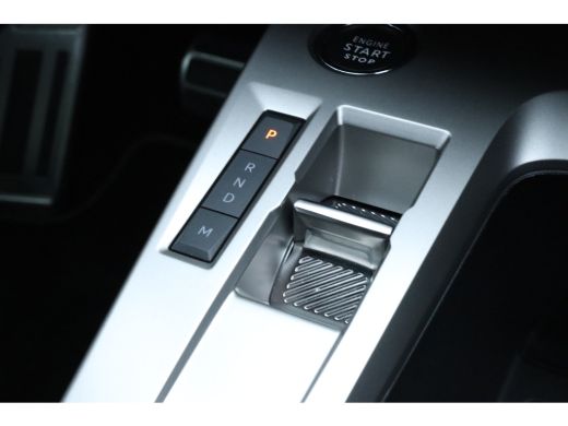 Peugeot 308 1.2 Hybrid 145 e-DCS6 GT | Adaptieve Cruise | AGR | Massage | 360 Camera | Stoel+Stuurverwarming ... ActivLease financial lease