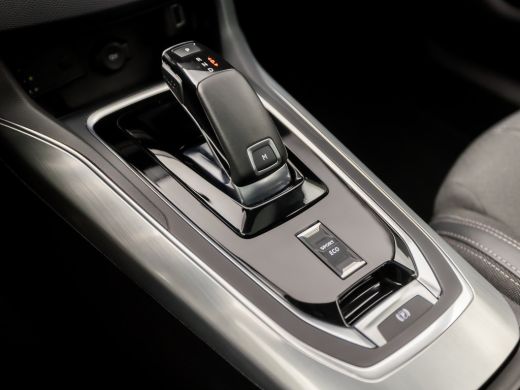 Peugeot 308 SW 1.2 PureTech Premium Sport Automaat (PANORAMADAK, APPLE CARPLAY, GROOT NAVI, 360 CAMERA, SPORT... ActivLease financial lease