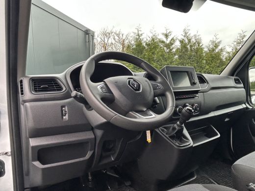 Renault Master T35 2.3 dCi 136 PK / L2H2 / 37.618 KM !! / 1e EIG. / IMPERIAAL / AIRCO / CRUISE / NAVI / CAMERA /... ActivLease financial lease